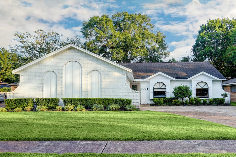 Property photo for 1034 Montour Drive, Houston, TX