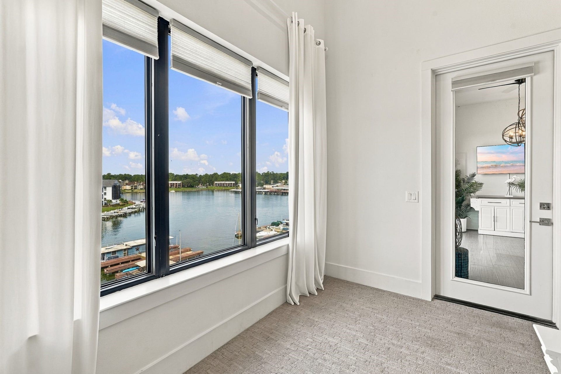 199 Waterpoint Court, #401, Montgomery, TX 77356 199 Waterpoint Court, #401, Montgomery, TX 77356
