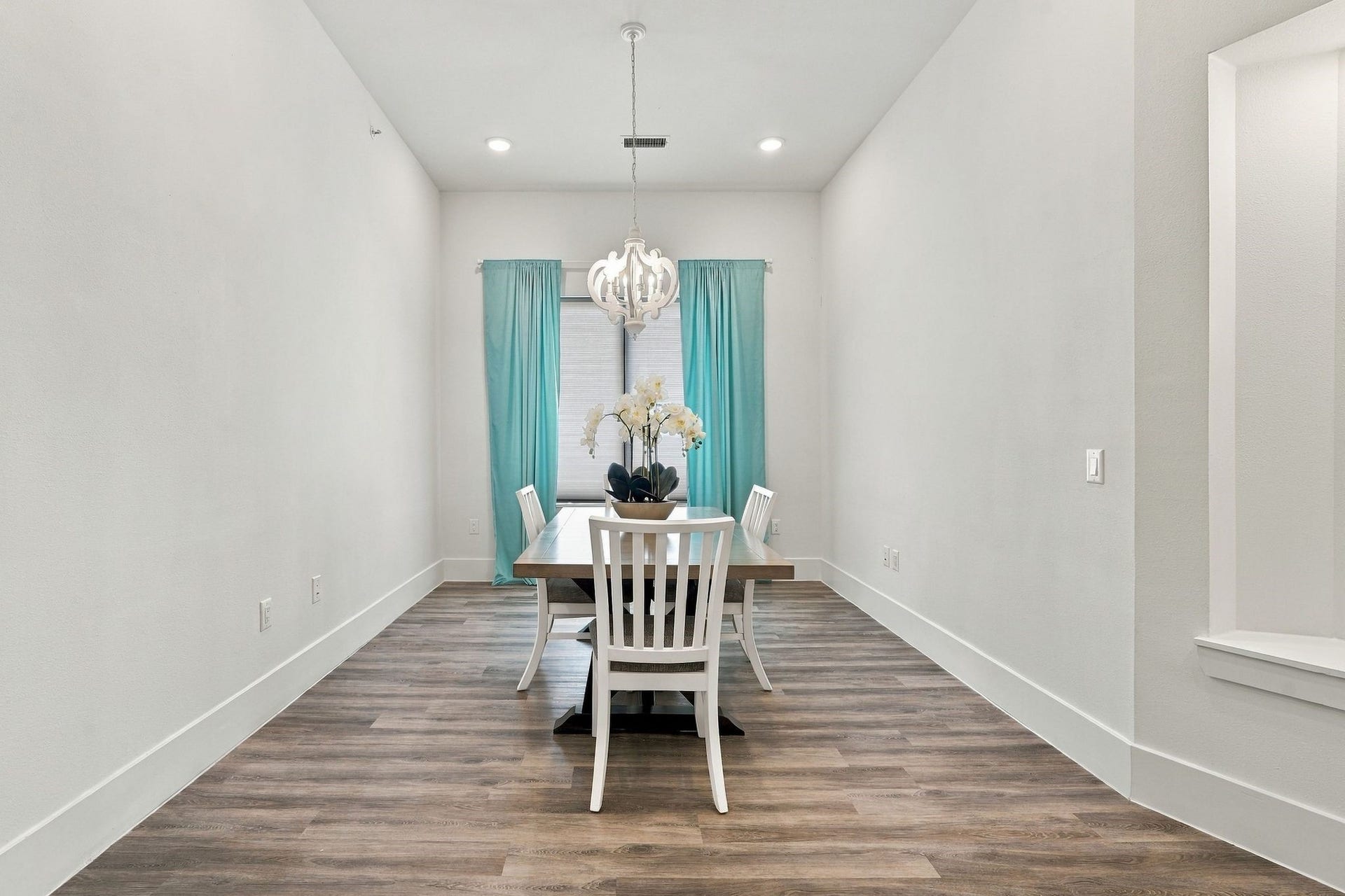 199 Waterpoint Court, #401, Montgomery, TX 77356 199 Waterpoint Court, #401, Montgomery, TX 77356