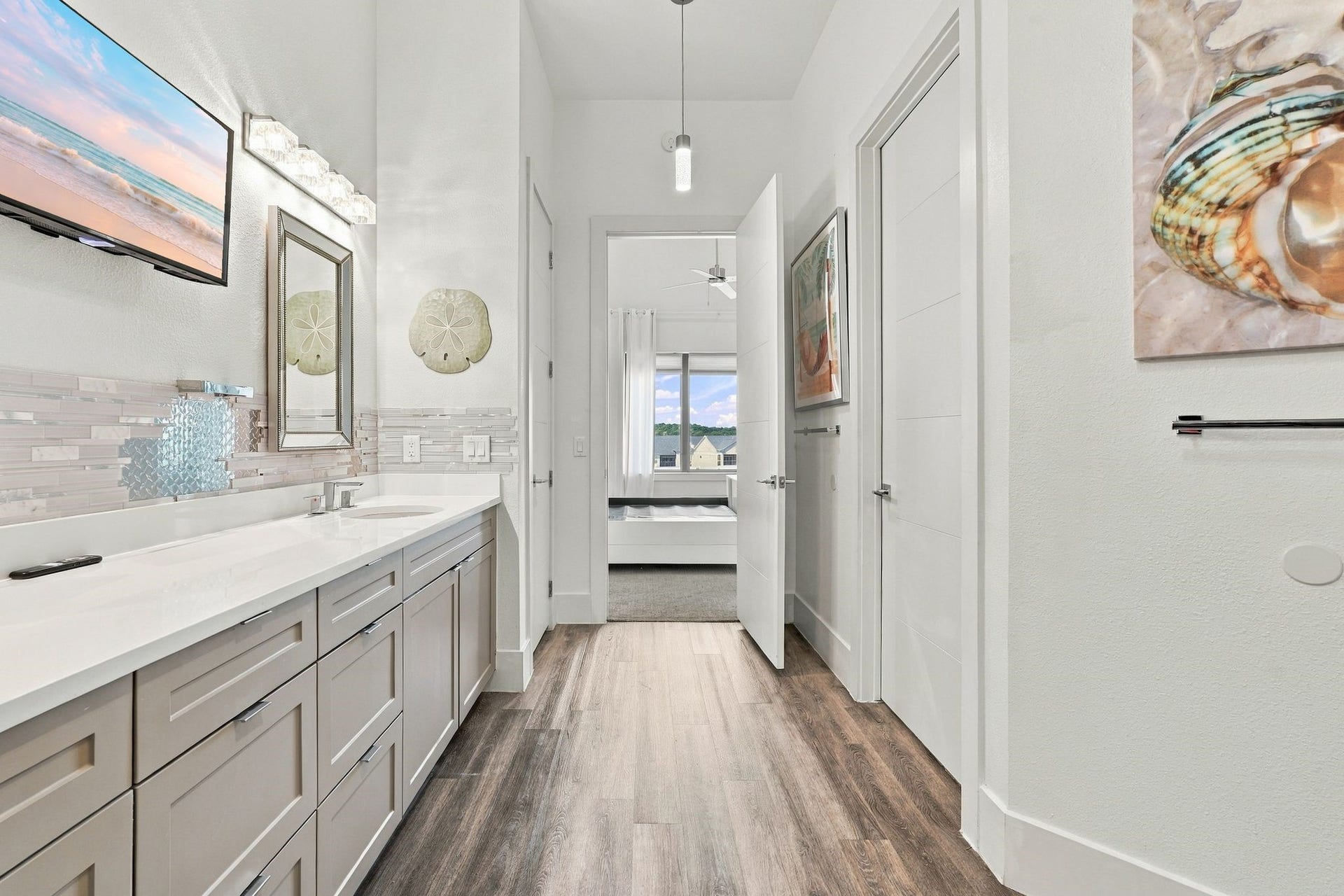 199 Waterpoint Court, #401, Montgomery, TX 77356 199 Waterpoint Court, #401, Montgomery, TX 77356