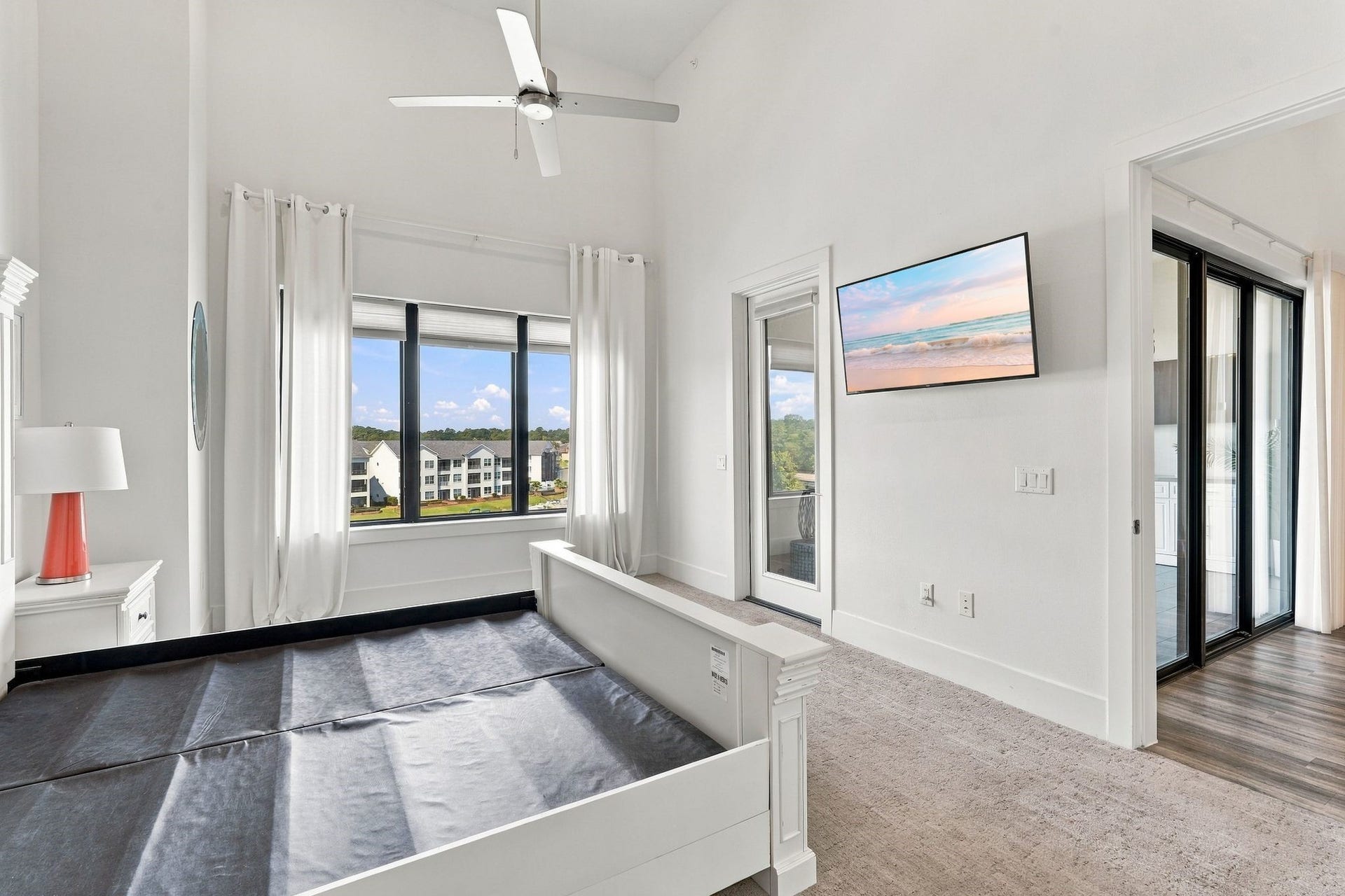 199 Waterpoint Court, #401, Montgomery, TX 77356 199 Waterpoint Court, #401, Montgomery, TX 77356