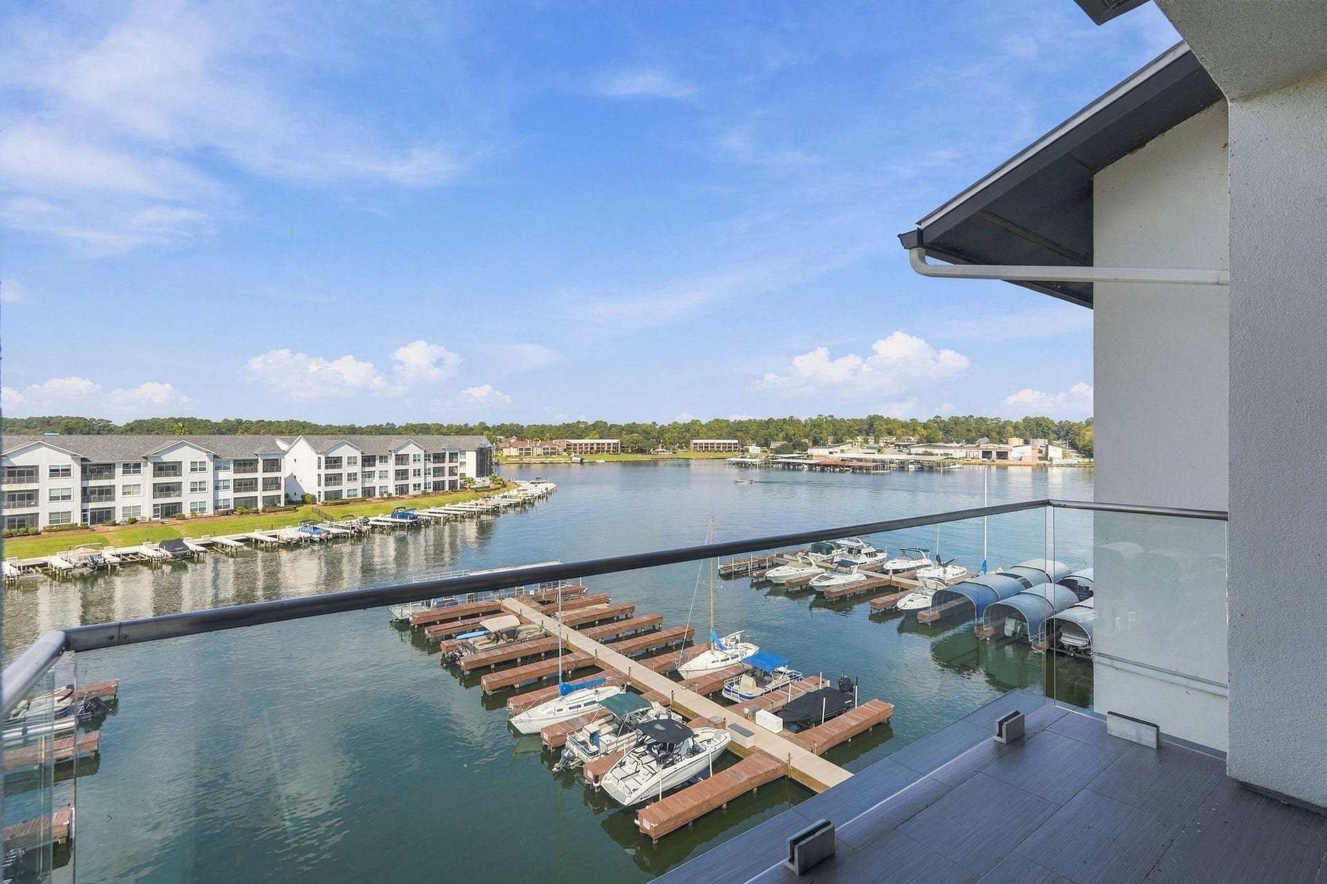 199 Waterpoint Court, #401, Montgomery, TX 77356 199 Waterpoint Court, #401, Montgomery, TX 77356