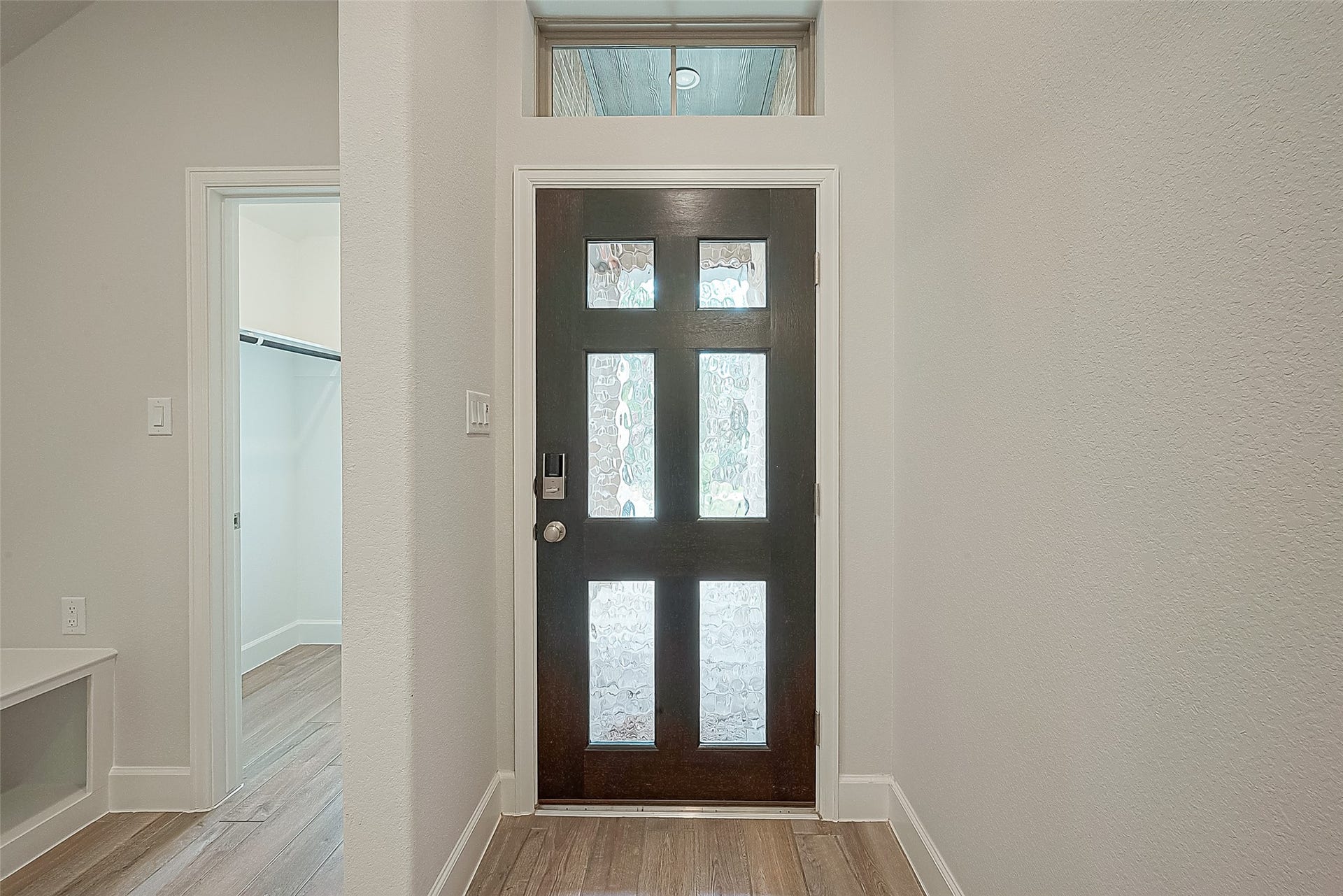 213 McCrea Court, Montgomery, TX 77316