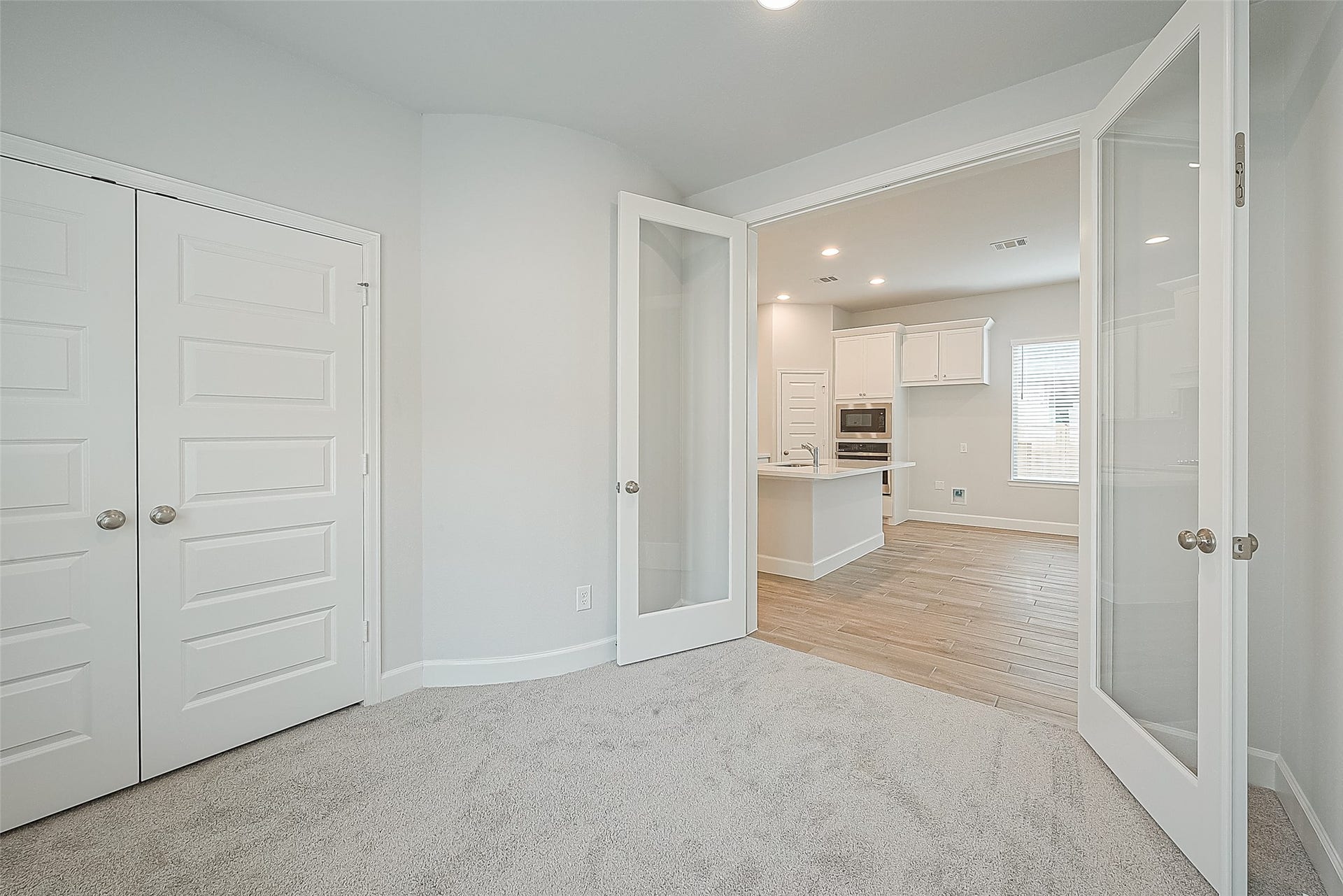213 McCrea Court, Montgomery, TX 77316