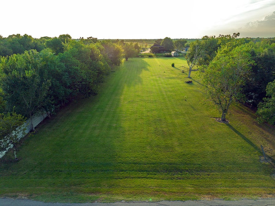 Property photo for County Road 113, Pearland, TX