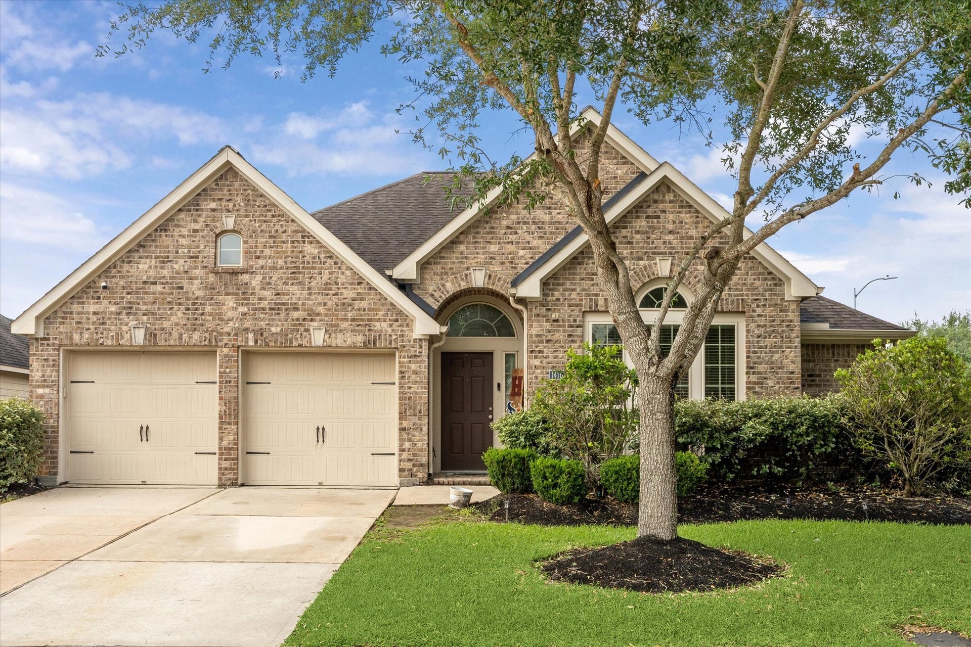 14116 Timber Bluff Drive, Pearland, TX 77584 14116 Timber Bluff Drive, Pearland, TX 77584