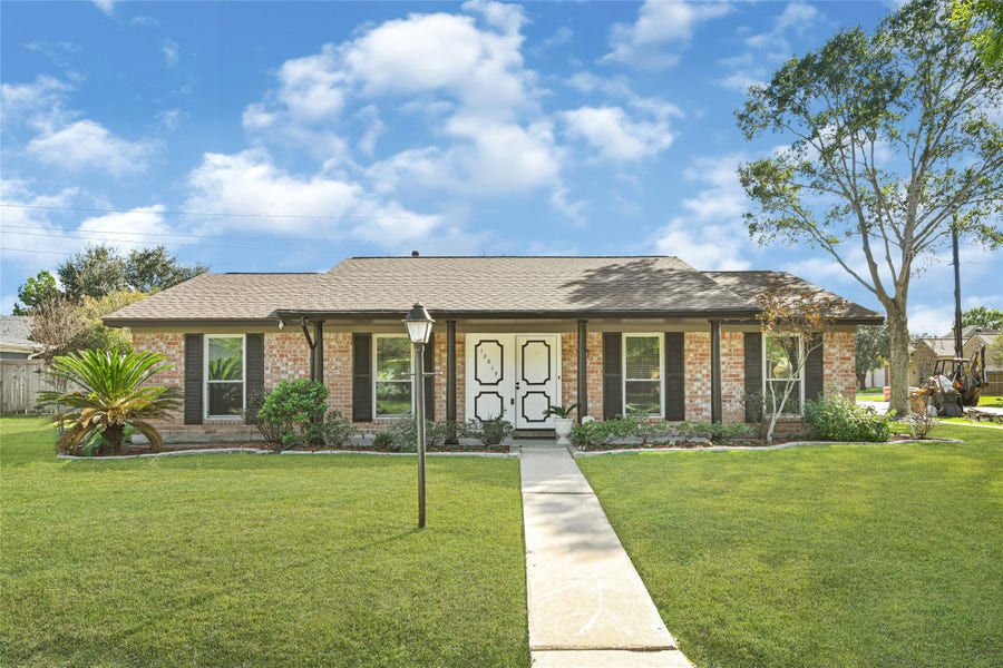 Property photo for 12615 Foxburo Drive, Houston, TX