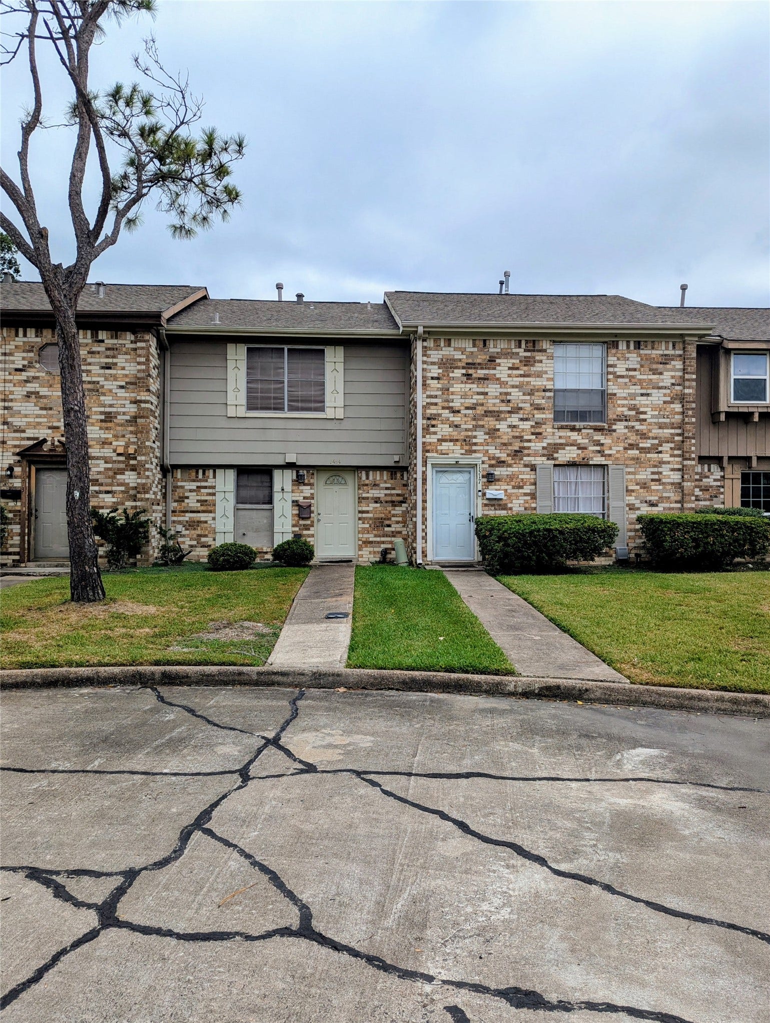 1515 Cedar Cove Street, La Porte, TX 77571 Front Elevation