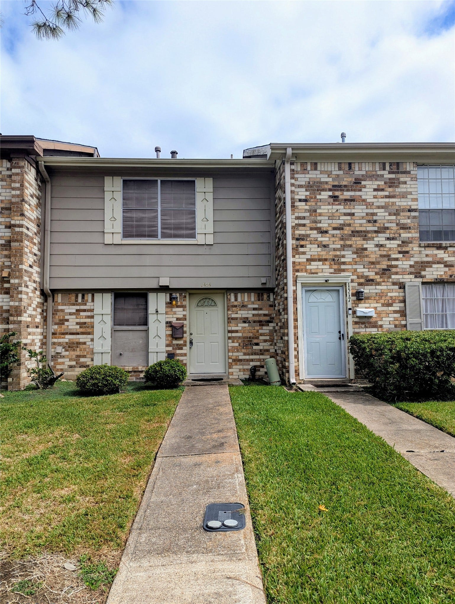 1515 Cedar Cove Street, La Porte, TX 77571 1515 Cedar Cove Street, La Porte, TX 77571