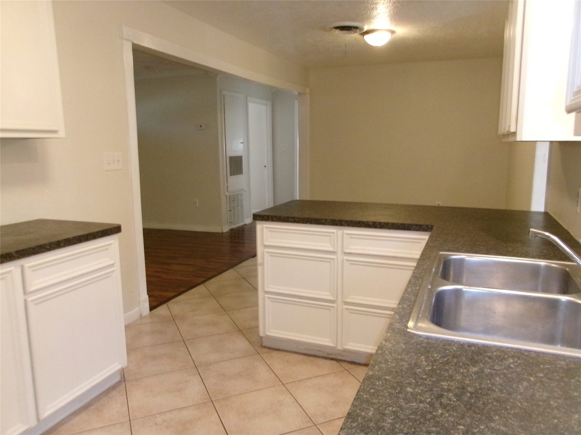 7412 McArthur Street, Hitchcock, TX 77563 7412 McArthur Street, Hitchcock, TX 77563