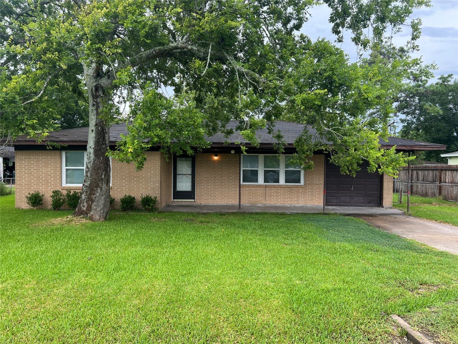 Property photo for 7412 McArthur Street, Hitchcock, TX