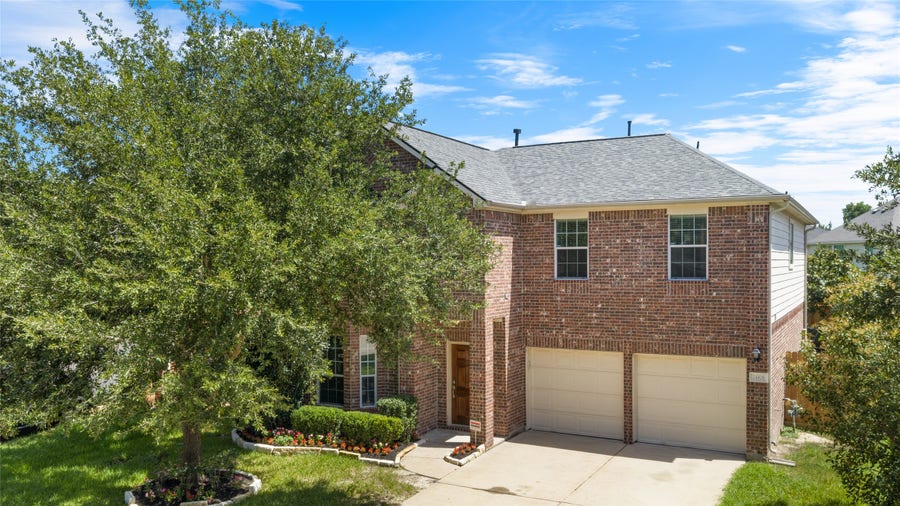 Property photo for 24426 Hikers Bend Drive, Katy, TX