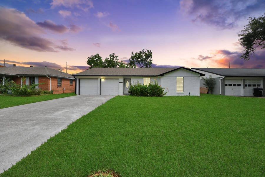 Property photo for 212 Harold Lane, Baytown, TX