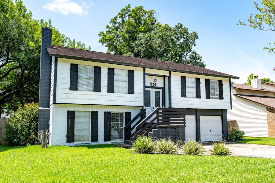 Property photo for 414 Dinerstein Street, Webster, TX