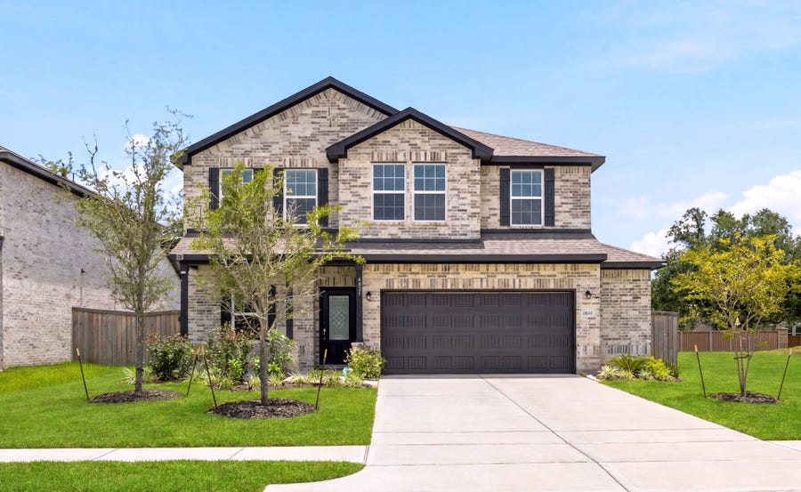Property photo for 4821 Magnolia Springs Drive, Pearland, TX