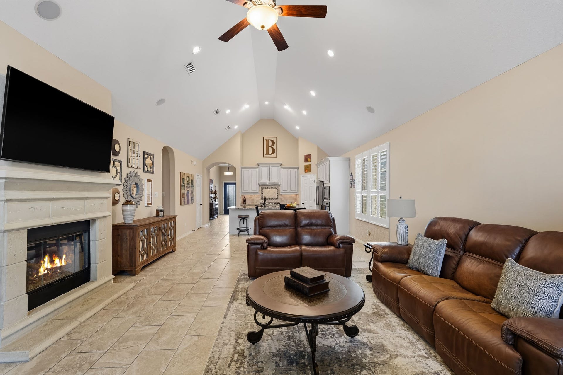 10034 Foggy River, Missouri City, TX 77459 10034 Foggy River, Missouri City, TX 77459
