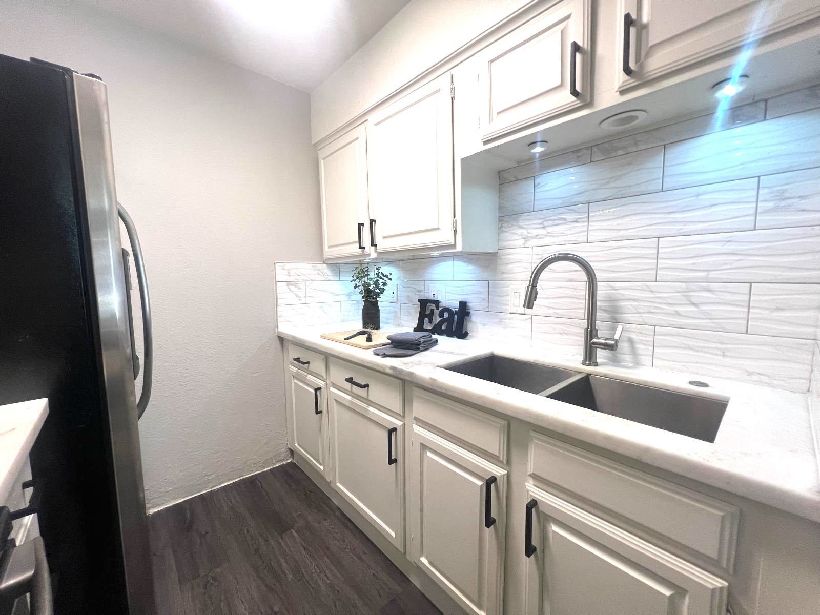 2507 Montrose Boulevard, #11, Houston, TX 77006 2507 Montrose Boulevard, #11, Houston, TX 77006