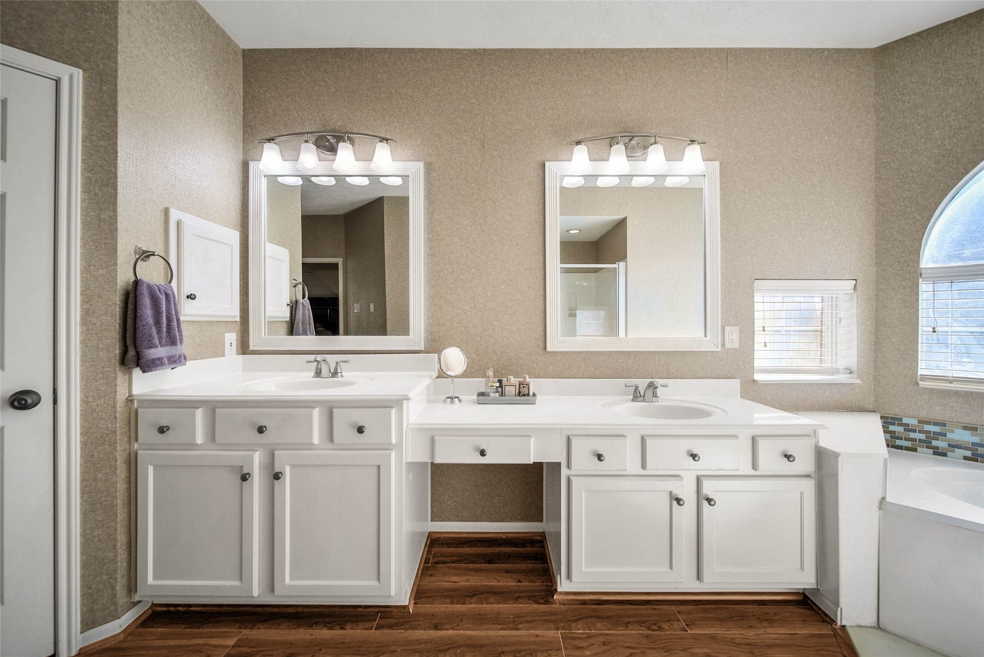 5206 Evergreen Valley Drive, Kingwood, TX 77345 5206 Evergreen Valley Drive, Kingwood, TX 77345