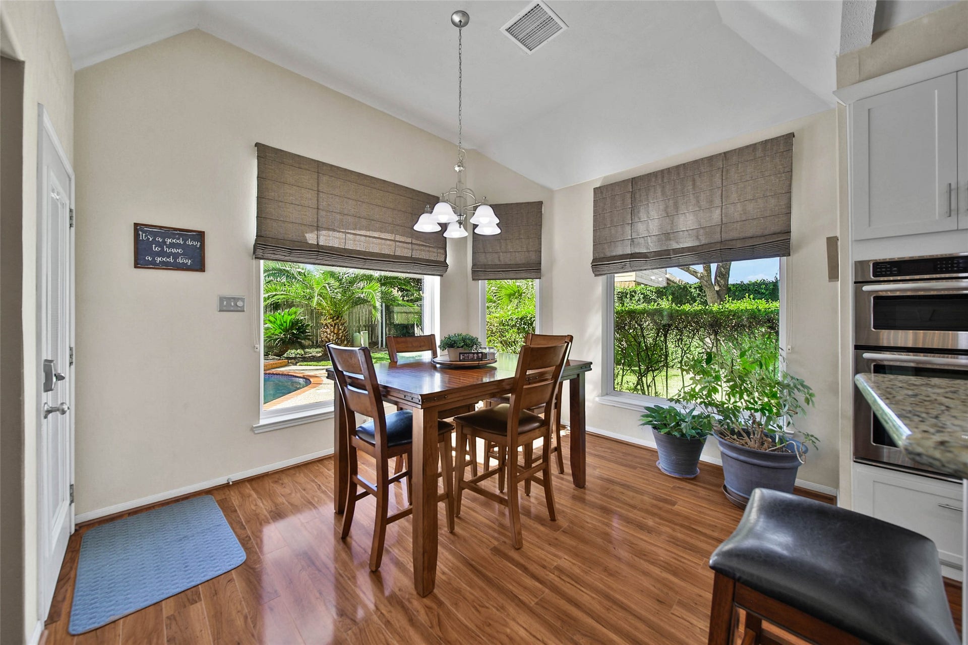 5206 Evergreen Valley Drive, Kingwood, TX 77345 You are surrounded by windows in this home!