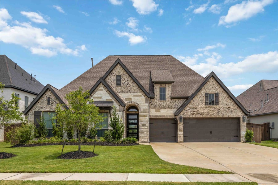 Property photo for 4215 Martin Ridge Drive, Manvel, TX