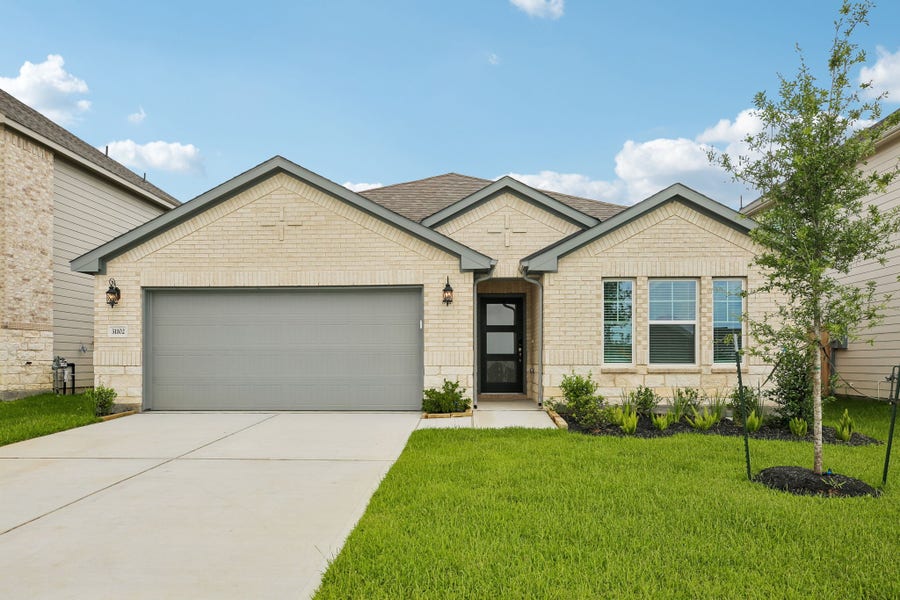 Property photo for 31102 Fermo Hills Lane, Huffman, TX