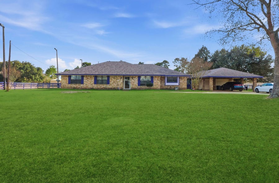 Property photo for 25404 Decker Prairie Rosehill Road, Magnolia, TX