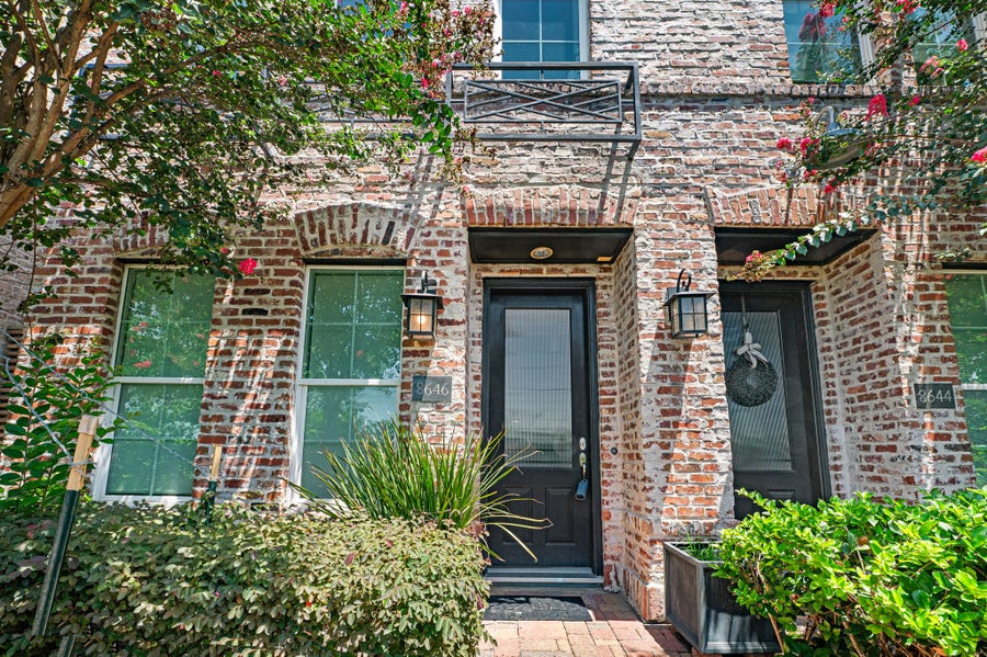 Property photo for 8646 Emnora Lane, Houston, TX