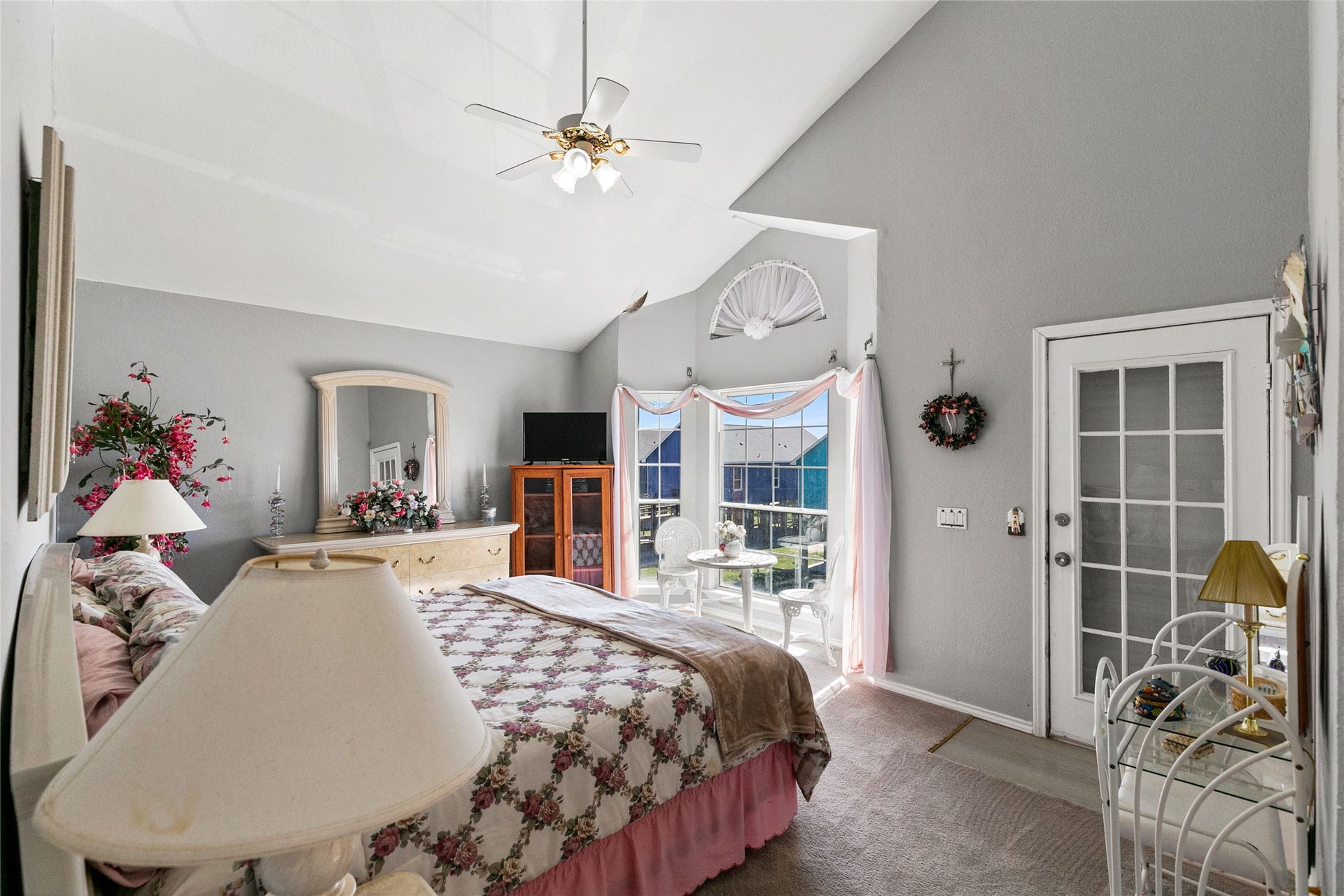 4806 Bluewater Drive, Freeport, TX 77541 4806 Bluewater Drive, Freeport, TX 77541