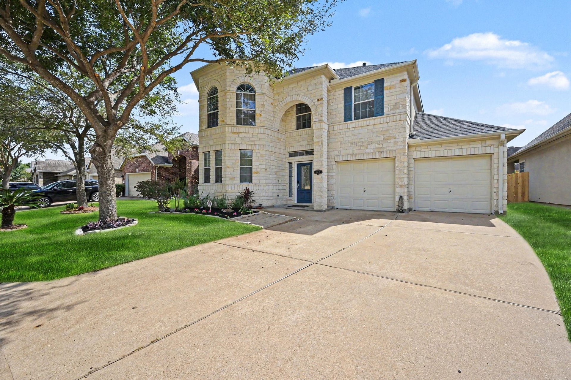 14135 Grovemist Lane, Houston, TX 77082 14135 Grovemist Lane, Houston, TX 77082