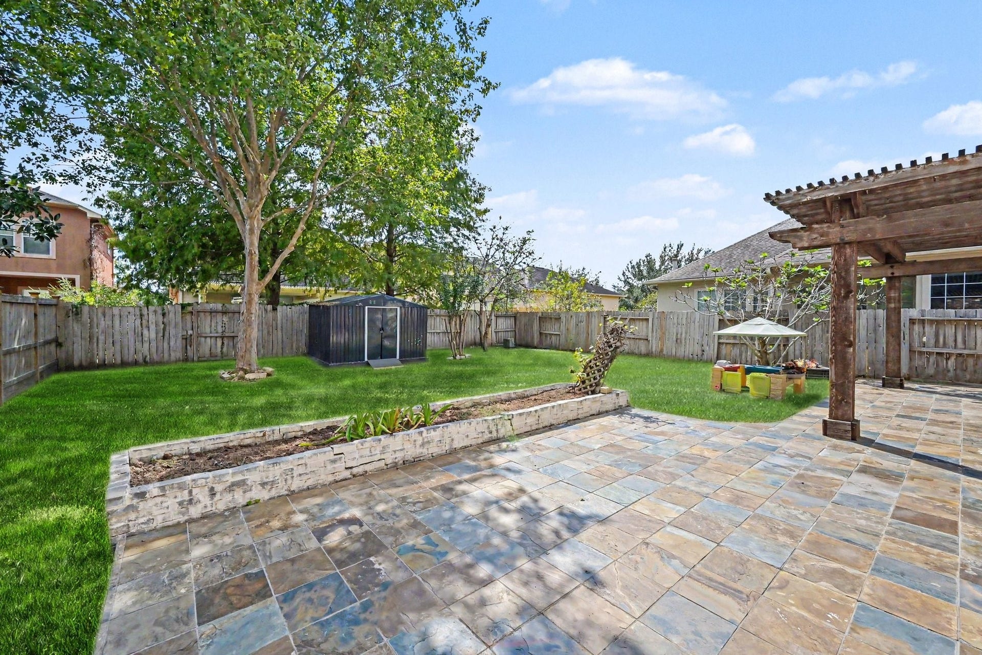 14135 Grovemist Lane, Houston, TX 77082 14135 Grovemist Lane, Houston, TX 77082