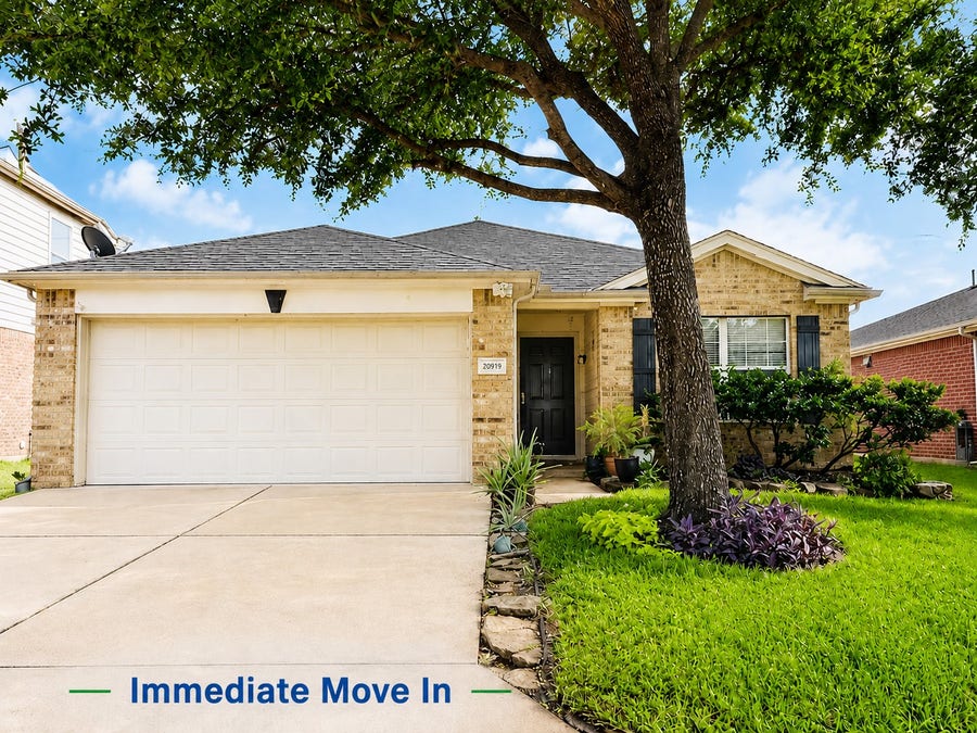 Property photo for 17439 Prospect Meadows Drive, Houston, TX