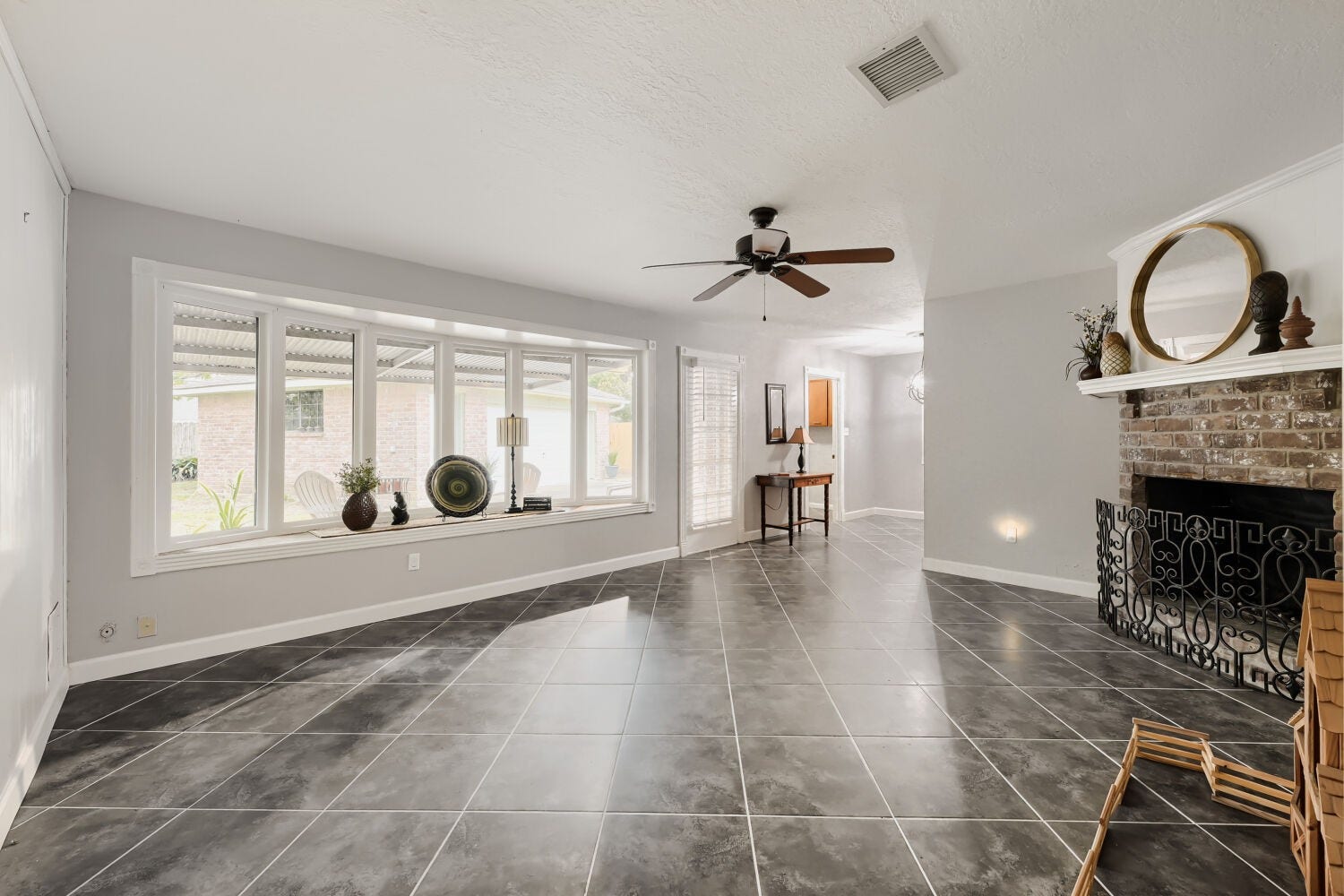 11007 Ensbrook Drive, Houston, TX 77099 11007 Ensbrook Drive, Houston, TX 77099