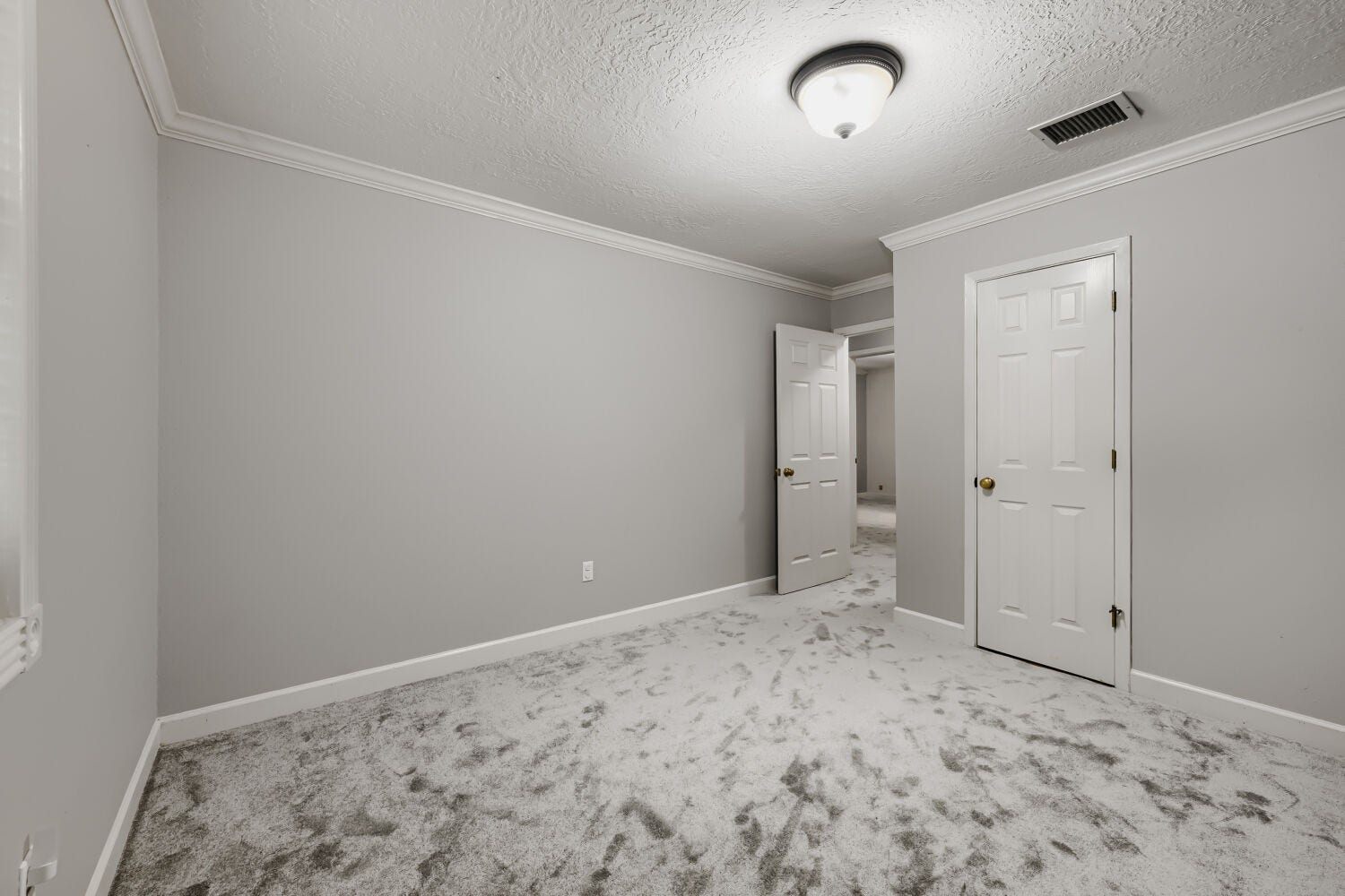 11007 Ensbrook Drive, Houston, TX 77099 11007 Ensbrook Drive, Houston, TX 77099