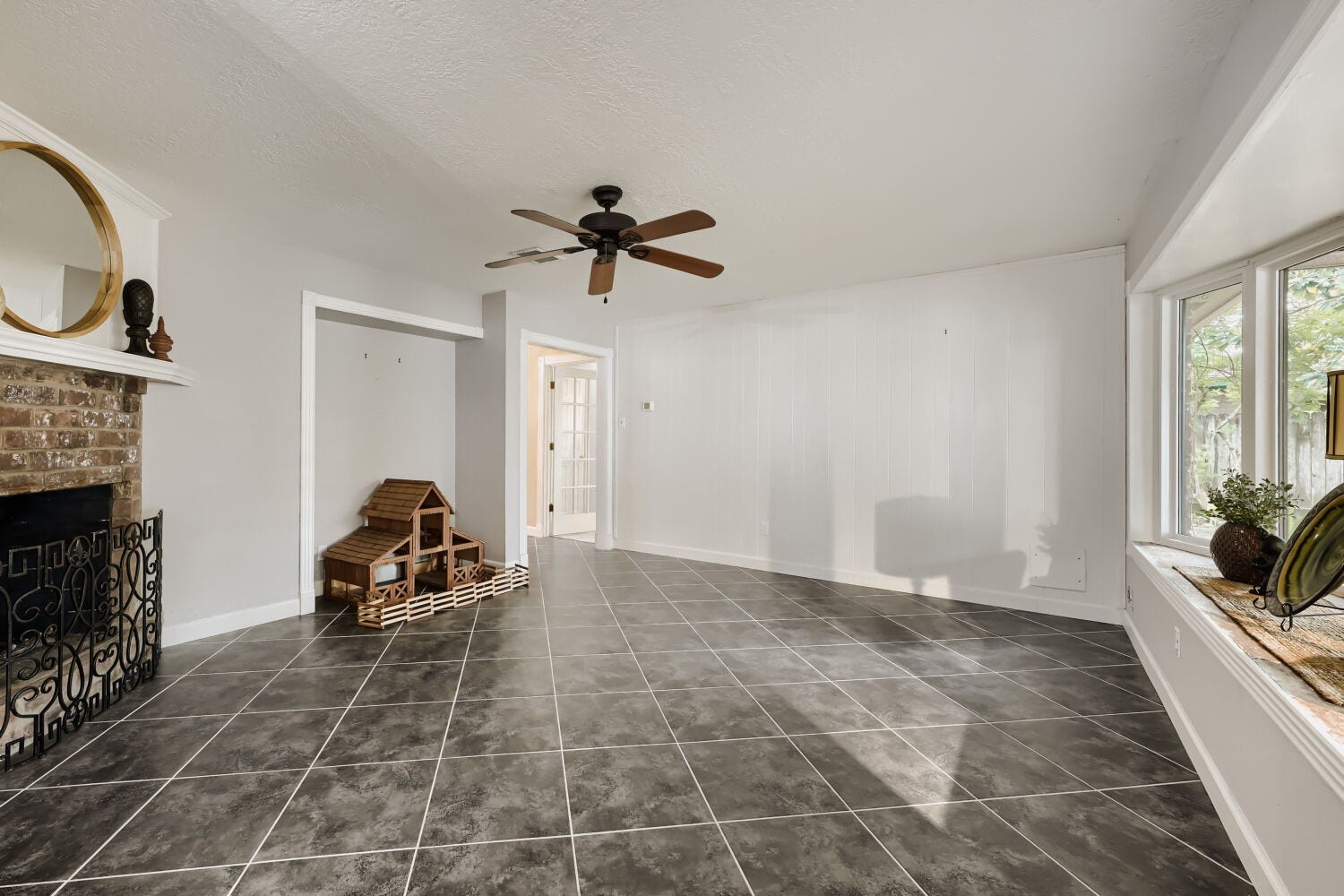 11007 Ensbrook Drive, Houston, TX 77099 11007 Ensbrook Drive, Houston, TX 77099