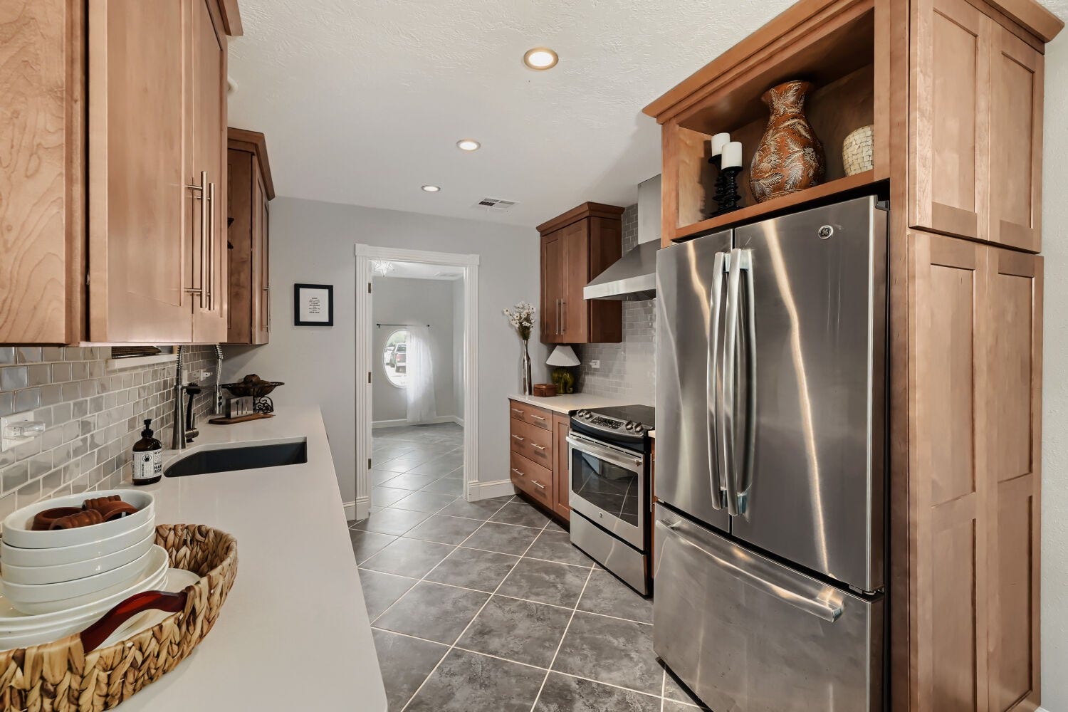 11007 Ensbrook Drive, Houston, TX 77099 11007 Ensbrook Drive, Houston, TX 77099
