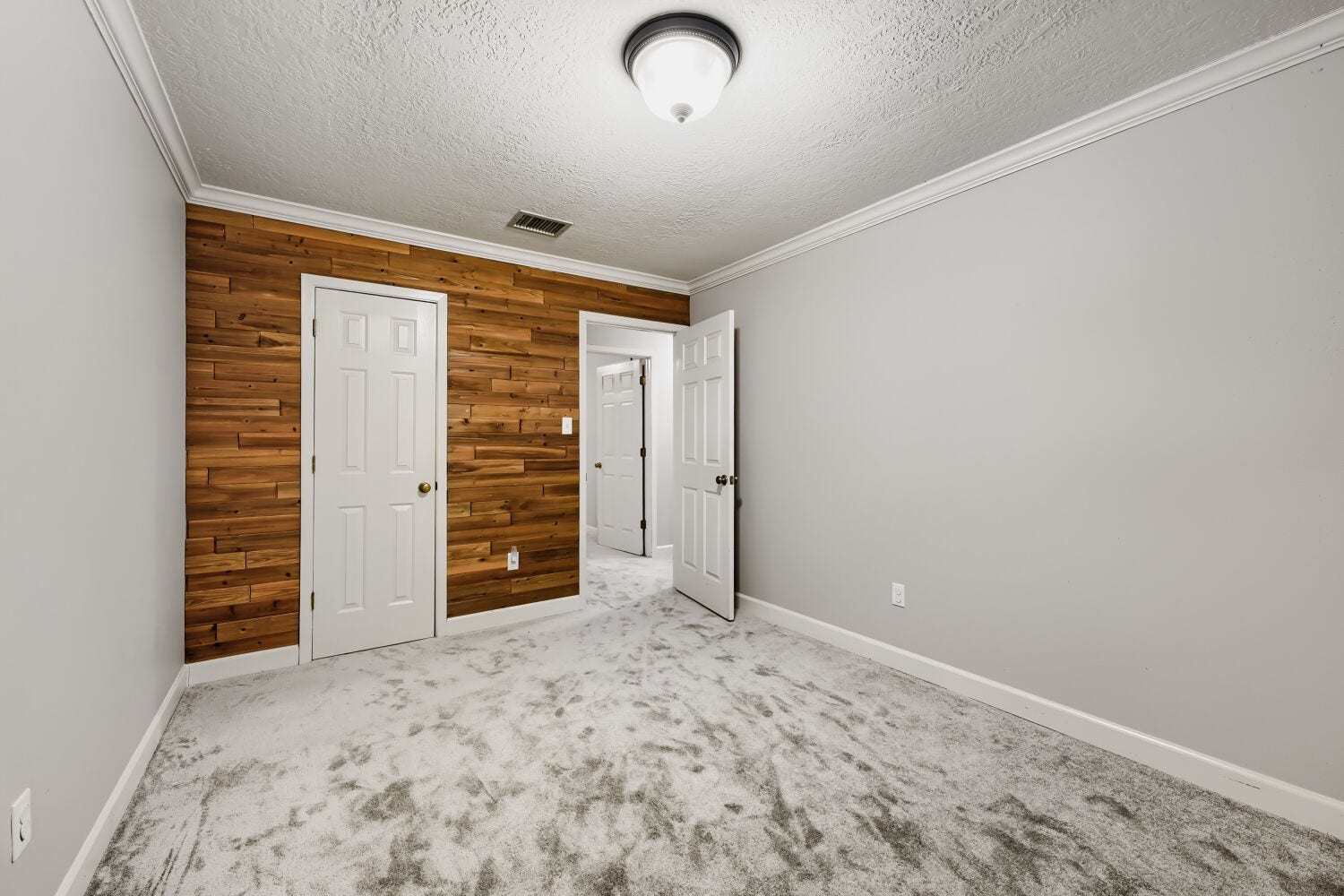 11007 Ensbrook Drive, Houston, TX 77099 11007 Ensbrook Drive, Houston, TX 77099