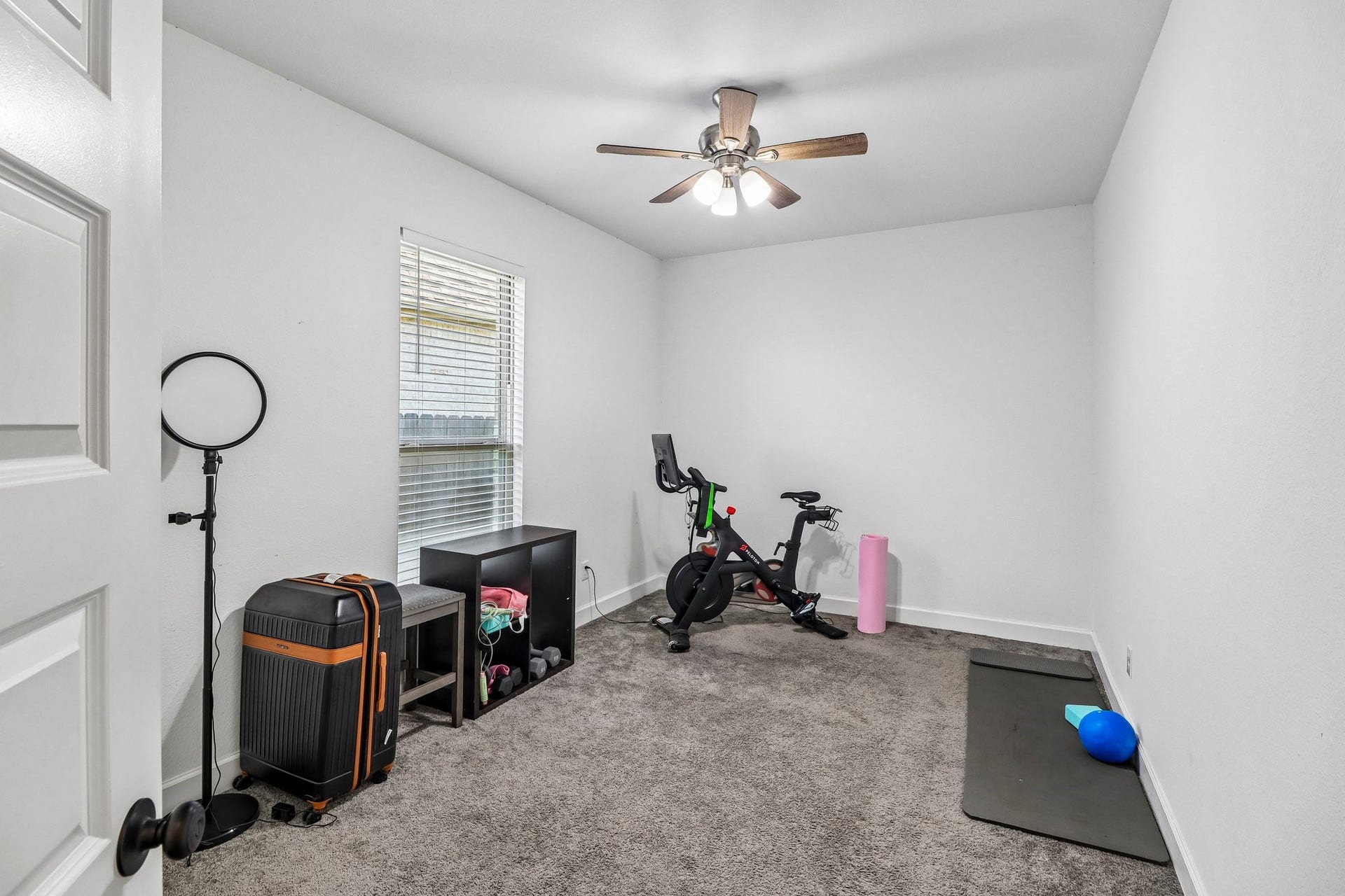 7823 Leighton Trail, Pasadena, TX 77505 7823 Leighton Trail, Pasadena, TX 77505