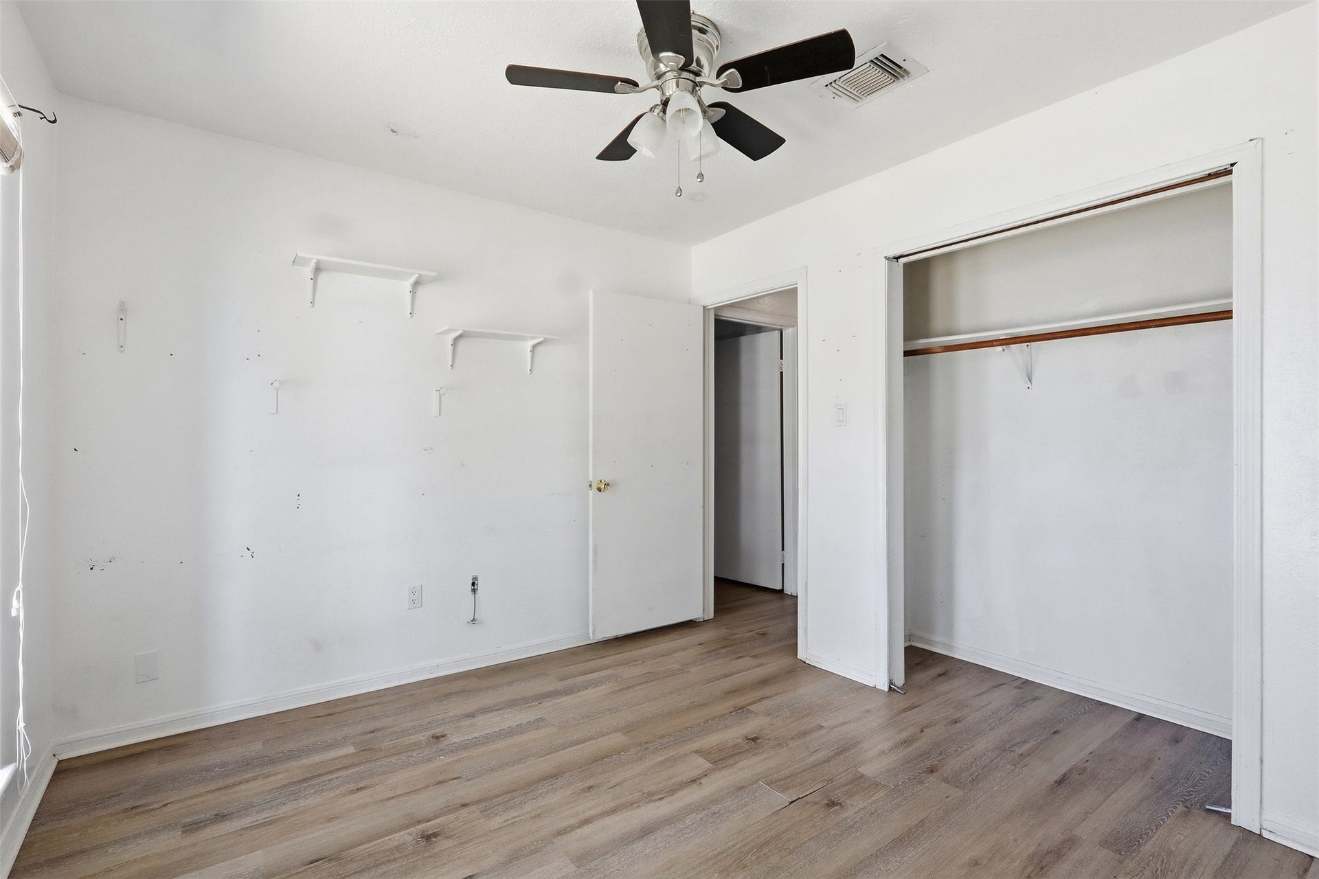 341 Dawn Hill Drive, Friendswood, TX 77546 341 Dawn Hill Drive, Friendswood, TX 77546