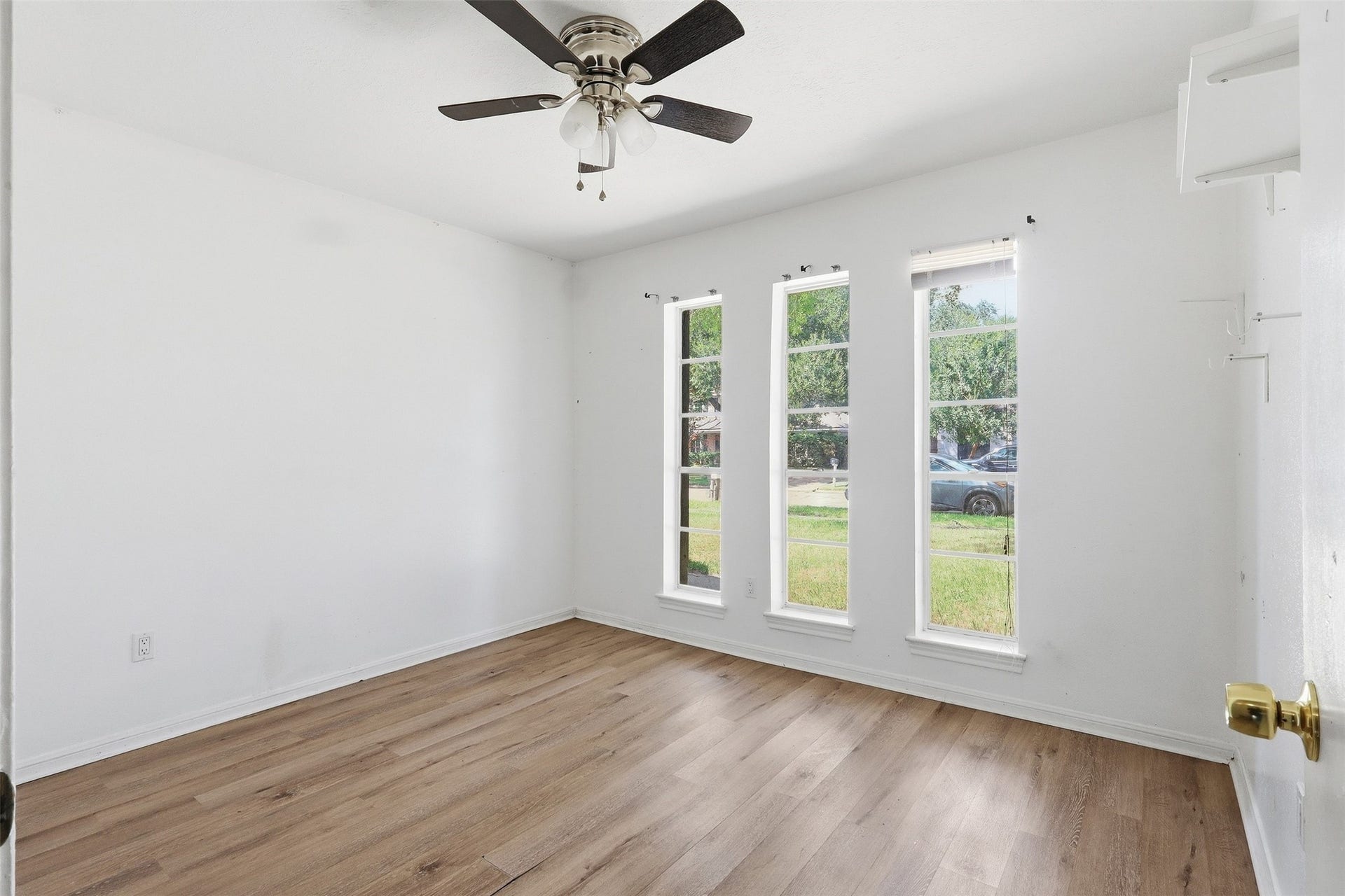 341 Dawn Hill Drive, Friendswood, TX 77546 341 Dawn Hill Drive, Friendswood, TX 77546