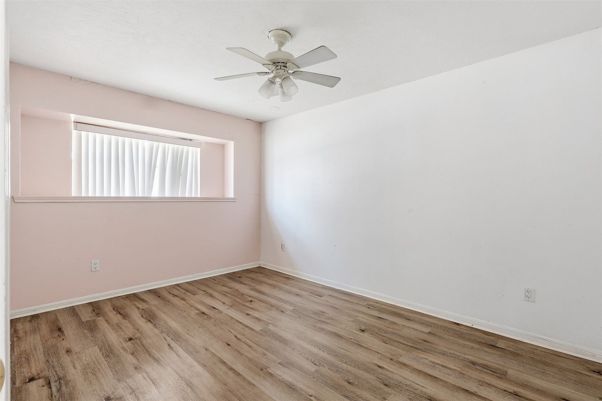 341 Dawn Hill Drive, Friendswood, TX 77546 341 Dawn Hill Drive, Friendswood, TX 77546