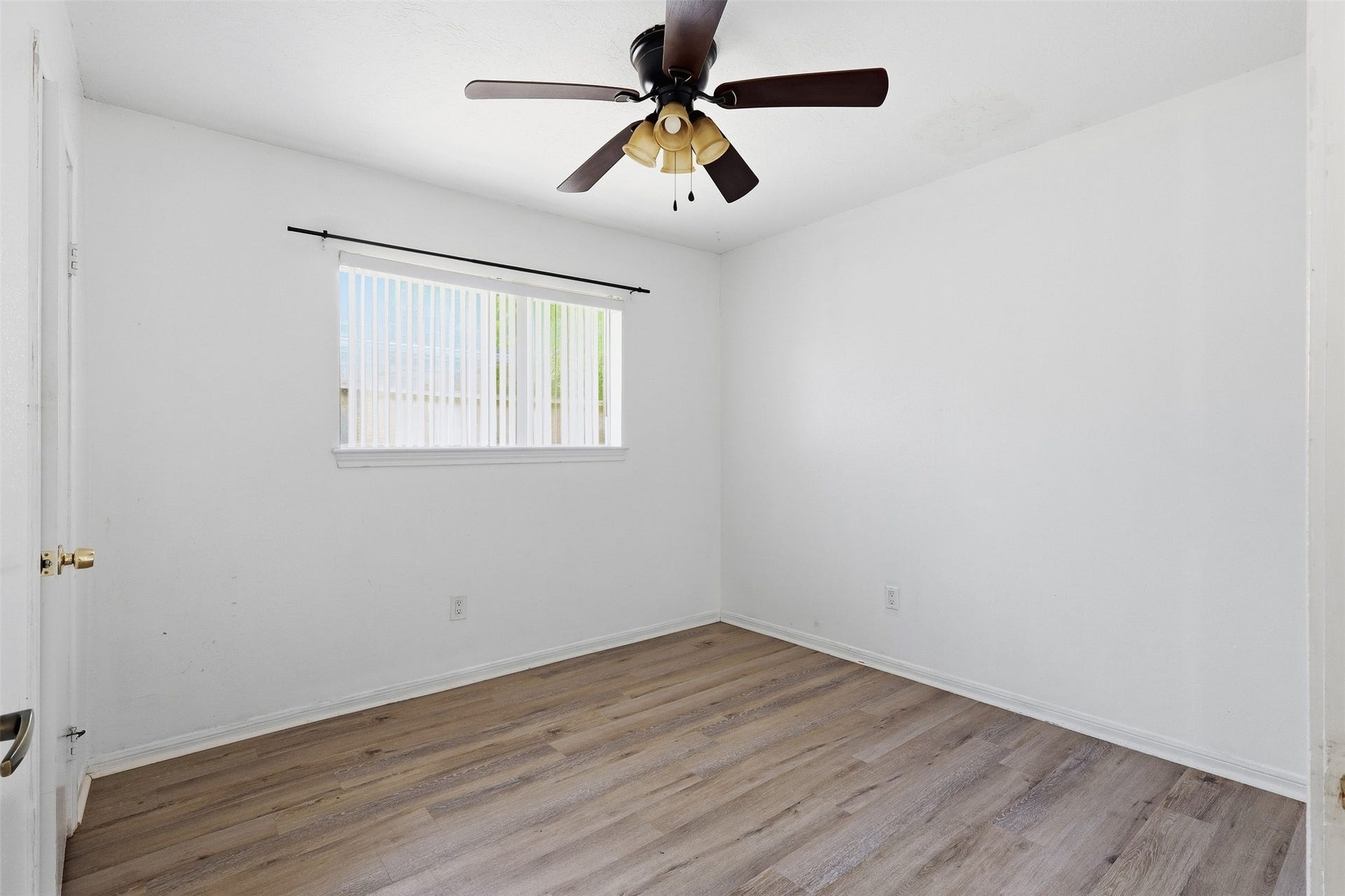 341 Dawn Hill Drive, Friendswood, TX 77546 341 Dawn Hill Drive, Friendswood, TX 77546