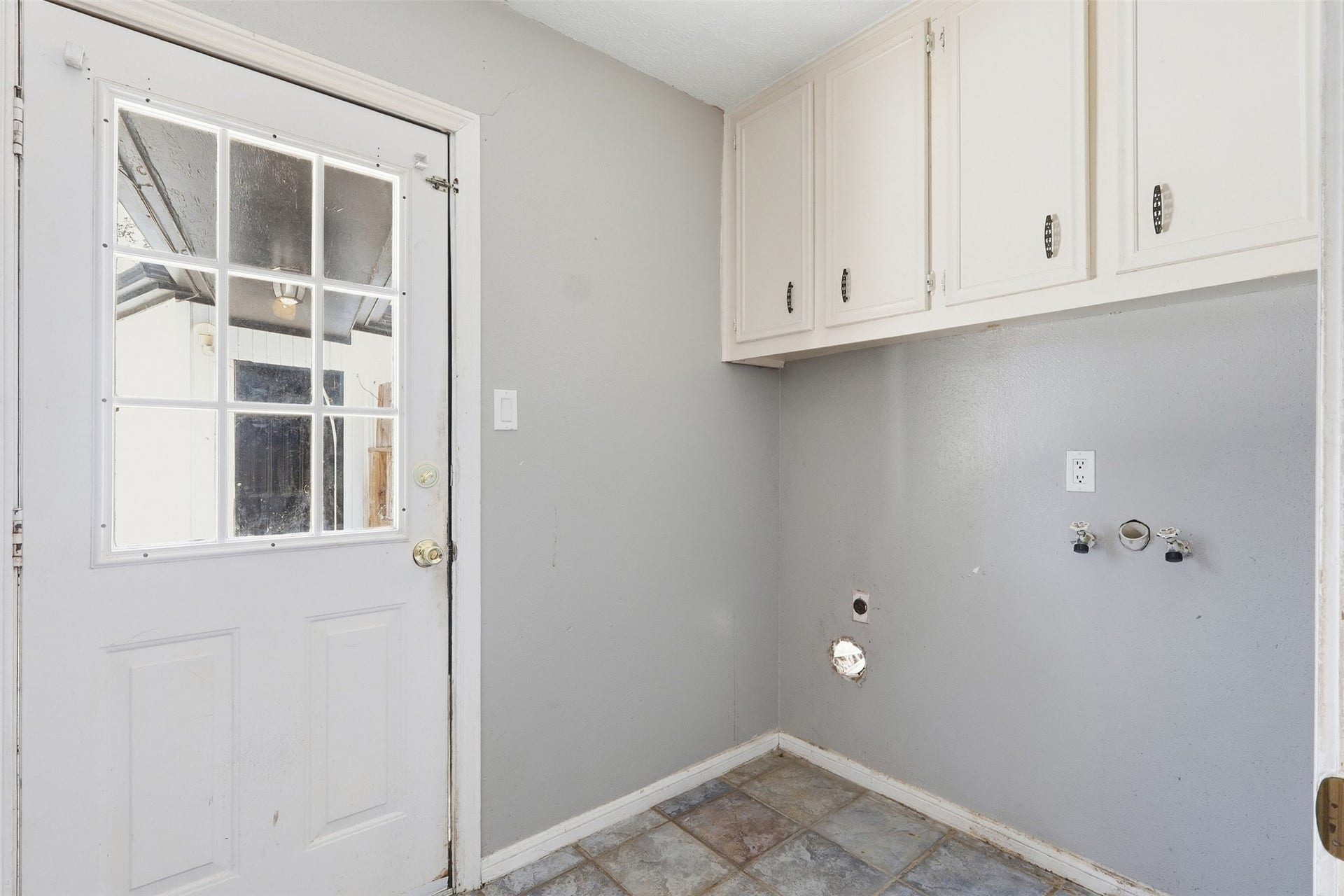 341 Dawn Hill Drive, Friendswood, TX 77546 341 Dawn Hill Drive, Friendswood, TX 77546