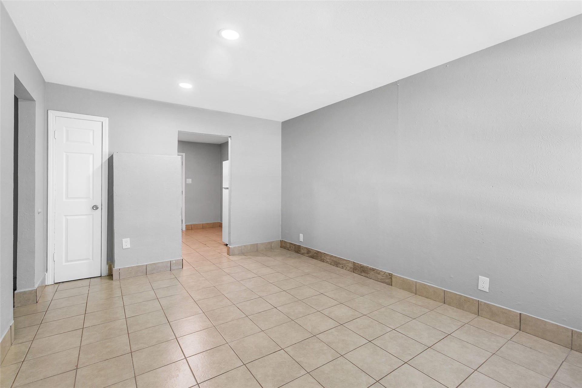 4401 Denmark Street, Houston, TX 77016 4401 Denmark Street, Houston, TX 77016