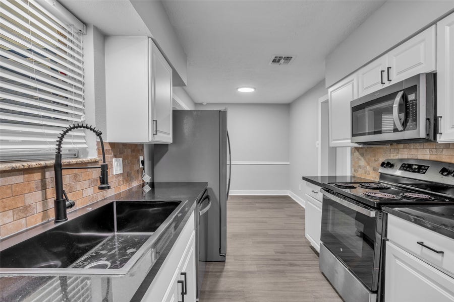 Property photo for 12331 Flushing Meadows Drive, Houston, TX