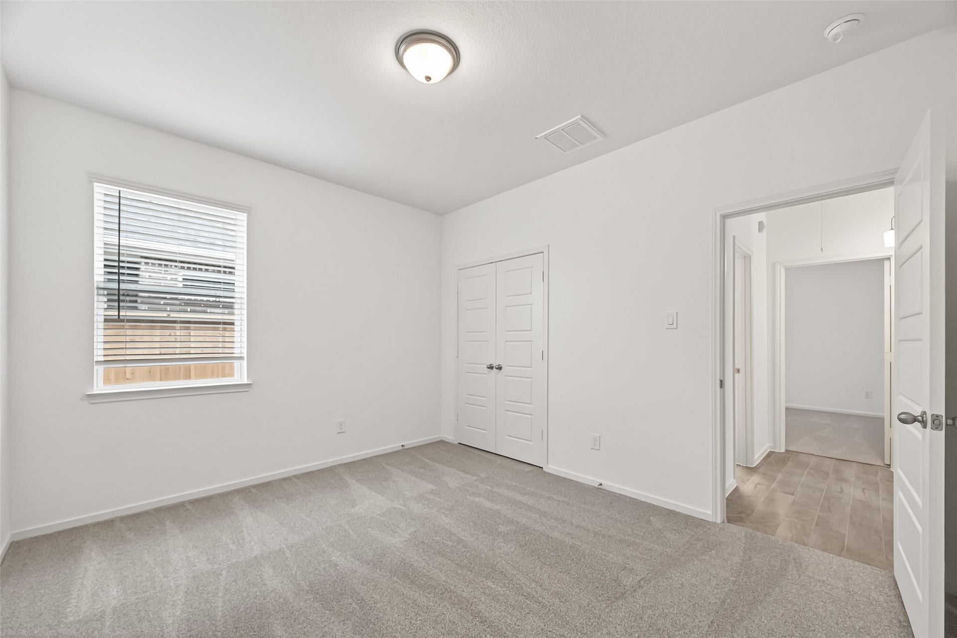 2810 Rockwood Drive, Iowa Colony, TX 77583