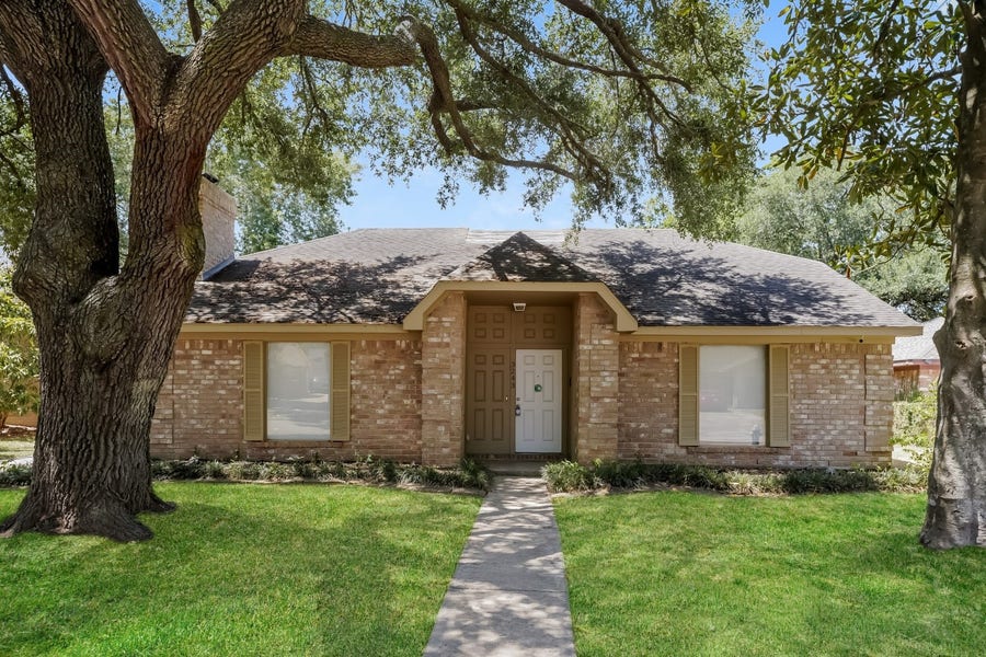Property photo for 3243 Cherry Springs Drive, Missouri City, TX