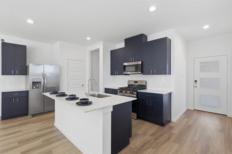 Property photo for 7720 Inwood Grove Lane, Houston, TX
