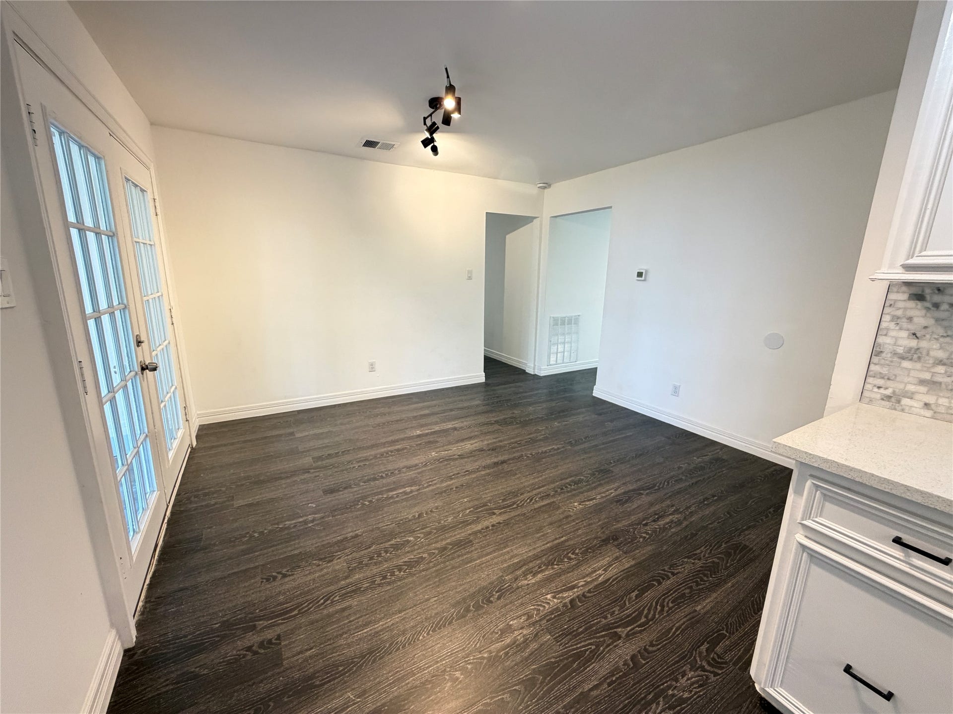 15617 Park Manor Street, Houston, TX 77053 15617 Park Manor Street, Houston, TX 77053