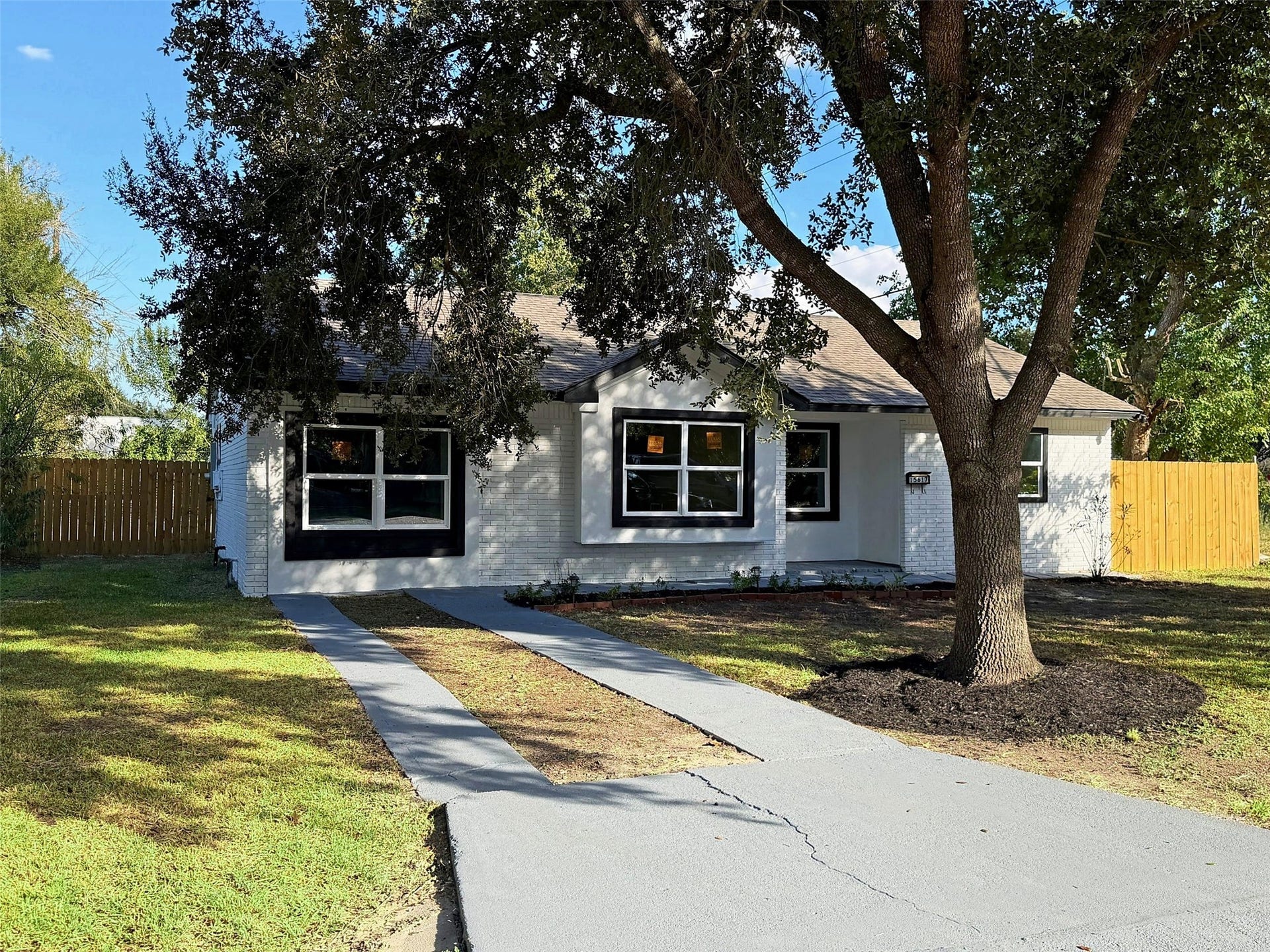 15617 Park Manor Street, Houston, TX 77053 15617 Park Manor Street, Houston, TX 77053