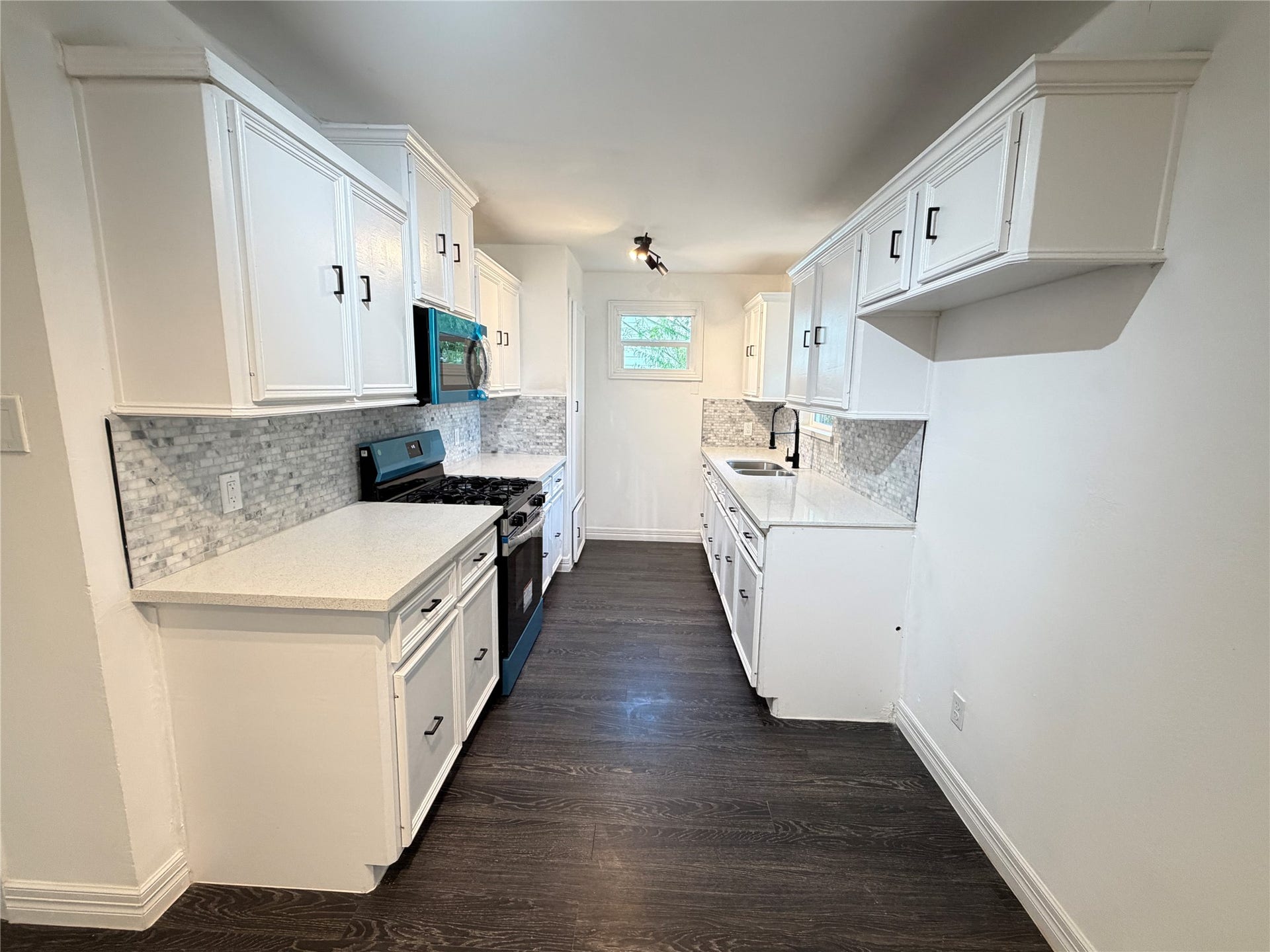 15617 Park Manor Street, Houston, TX 77053 15617 Park Manor Street, Houston, TX 77053